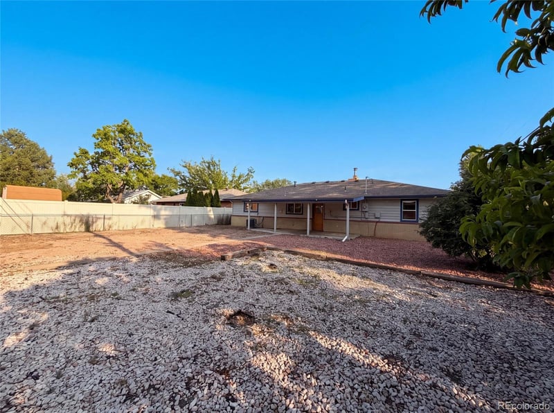 1535 15th St, Loveland, CO 80538
