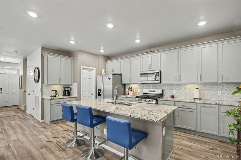 783 Shawnee St, Aurora, CO 80018