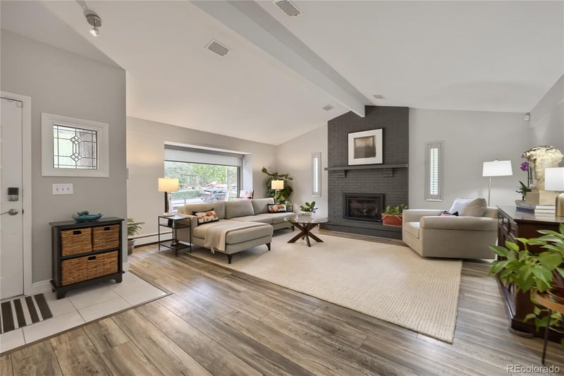 2215 Lee St, Denver, CO 80215