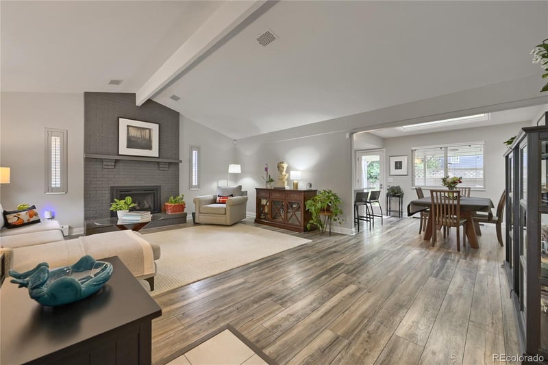 2215 Lee St, Denver, CO 80215