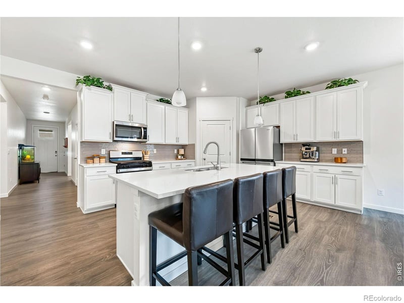1080 Clara View Dr, Berthoud, CO 80513