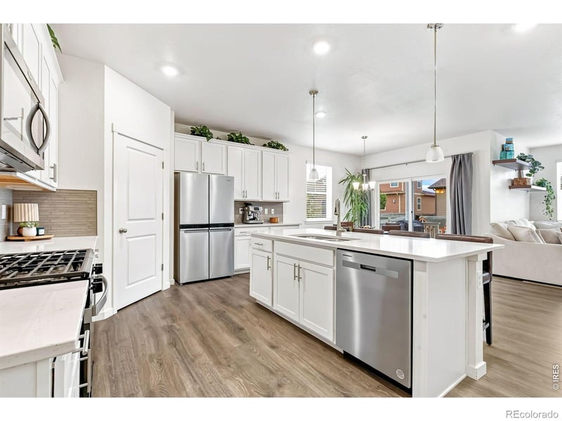 1080 Clara View Dr, Berthoud, CO 80513