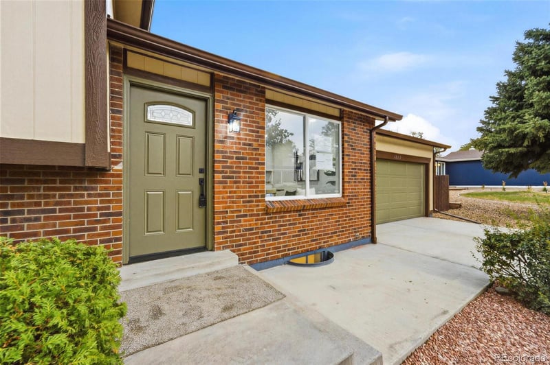 6222 70th Ave, Arvada, CO 80003