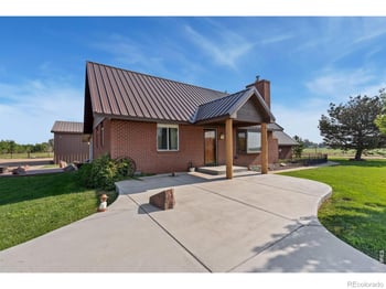 2121 E 20th St, Greeley, CO 80631