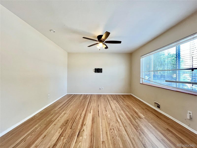 1906 Newton St, Denver, CO 80219