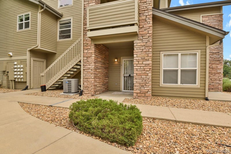 18284 Floyd Ave #A, Aurora, CO 80013