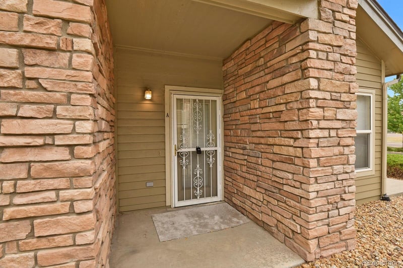 18284 Floyd Ave #A, Aurora, CO 80013