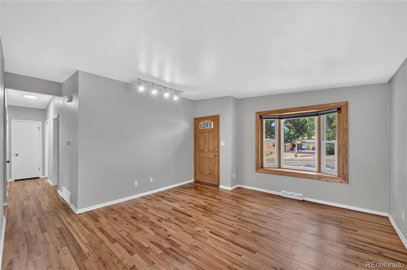 4126 Easter Ave, Centennial, CO 80122