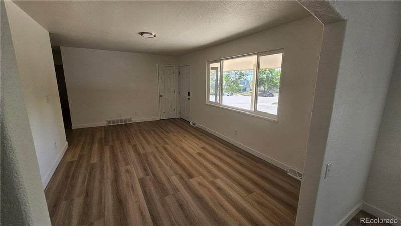 7840 Linda Cir, Denver, CO 80221