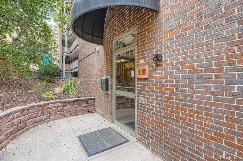 1045 Pennsylvania St #703, Denver, CO 80203