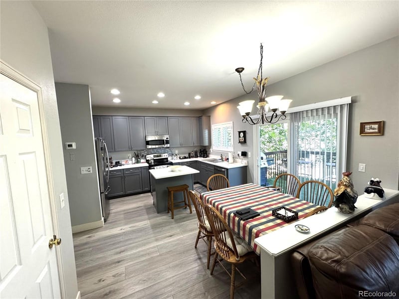 18937 Crestridge Cir, Aurora, CO 80015