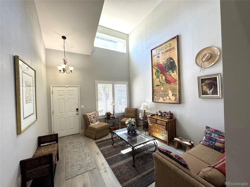 18937 Crestridge Cir, Aurora, CO 80015