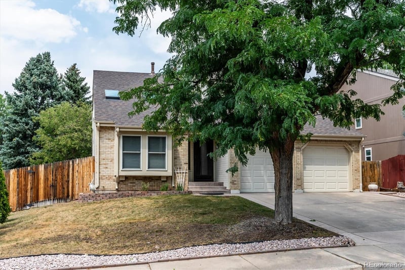 14767 Wagon Trail Dr, Aurora, CO 80015