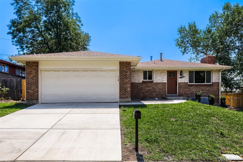 17100 16th Pl, Golden, CO 80401