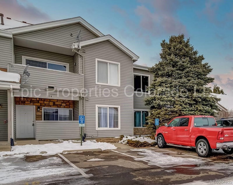 911 Zeno Way #104, Aurora, CO 80017