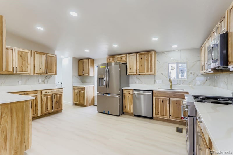 2551 92 Ave Lot 165, Denver, CO 80260