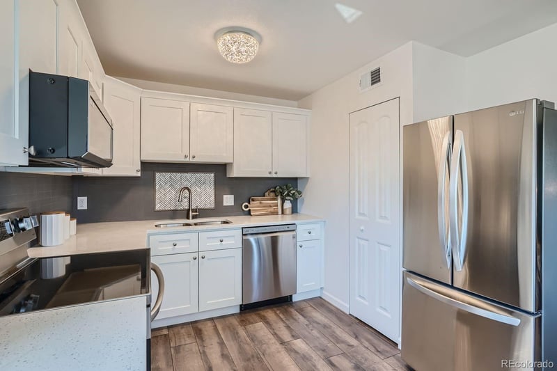 6800 Tennessee Ave #613, Denver, CO 80224