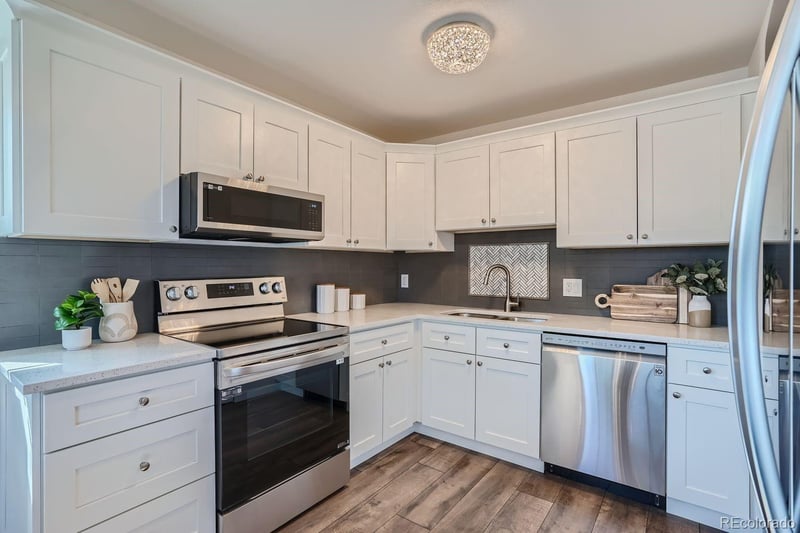 6800 Tennessee Ave #613, Denver, CO 80224