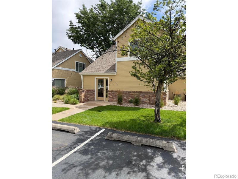 1020 Rolland Moore Dr #D, Fort Collins, CO 80526