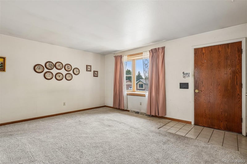 6023 62nd Ave, Arvada, CO 80003