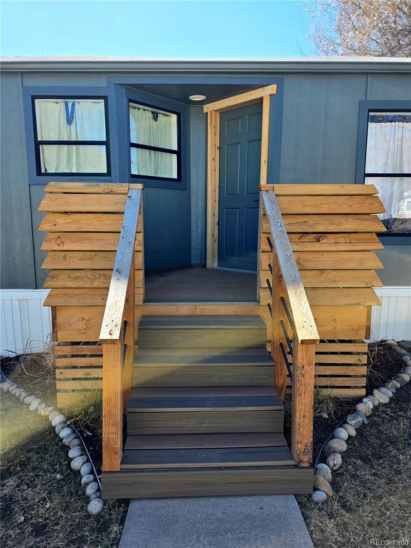 5738 Shady Nook Ct, Loveland, CO 80538
