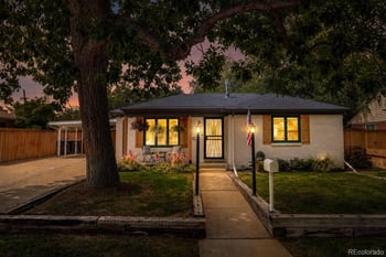5435 Garland St, Arvada, CO 80002