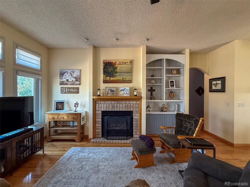 386 Eldridge St, Burlington, CO 80807