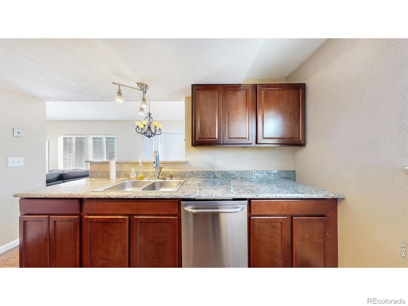 5047 112th Ct, Thornton, CO 80233