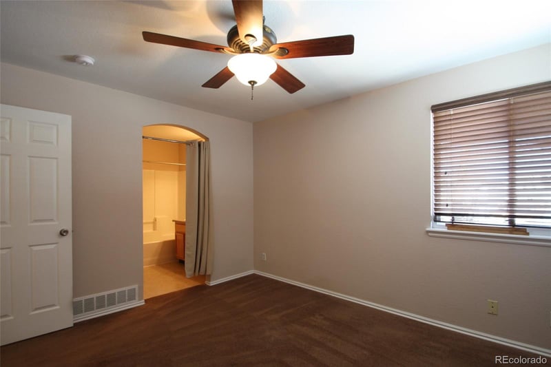 18929 E Linvale Pl, Aurora, CO 80013