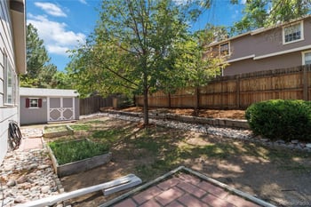 2005 S Ivory Way, Aurora, CO 80013