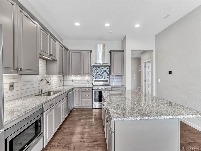 10062 Belvedere Cir, Lone Tree, CO 80124