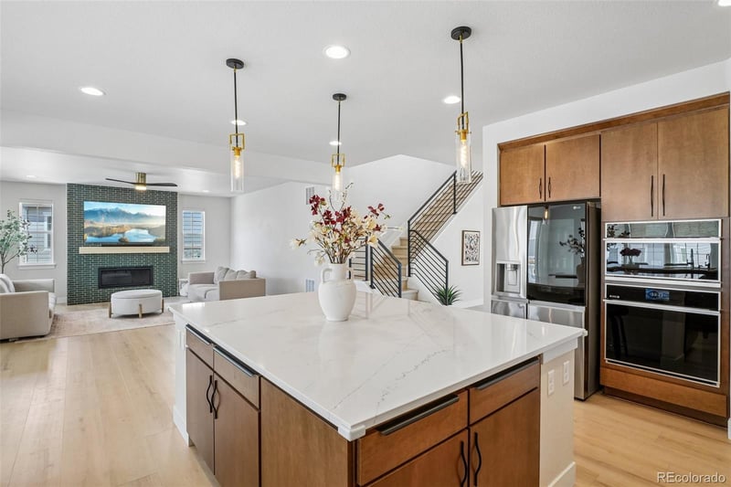 7319 Yantley Way, Aurora, CO 80016