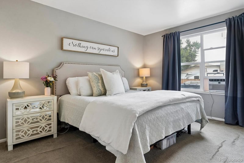 4648 Mobile Way, Aurora, CO 80015