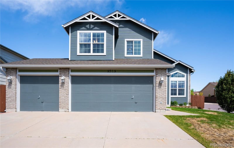 5915 Pioneer Mesa Dr, Colorado Springs, CO 80923