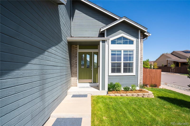 5915 Pioneer Mesa Dr, Colorado Springs, CO 80923
