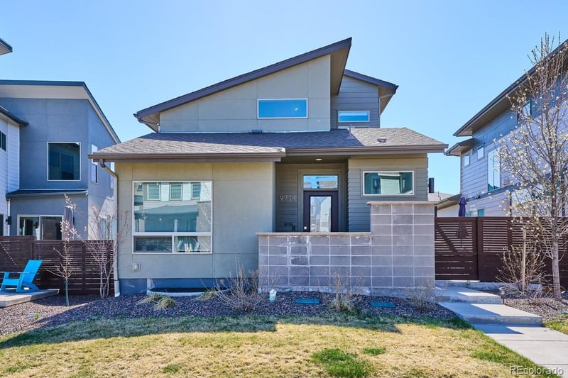 9714 Bennett Peak St, Littleton, CO 80125
