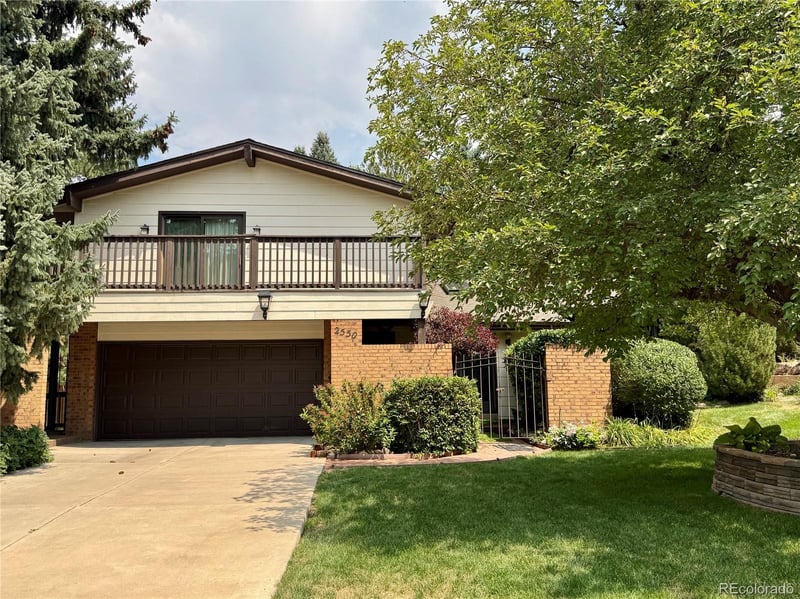 2550 Pierson St, Lakewood, CO 80215