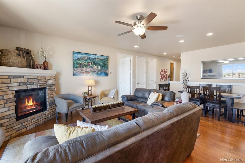 2116 Lone Willow Vw, Colorado Springs, CO 80904