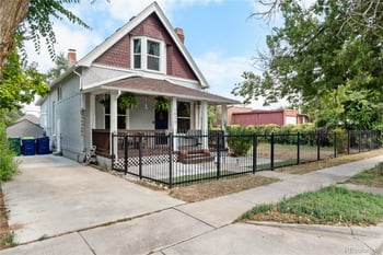 1620 Dallas St, Aurora, CO 80010