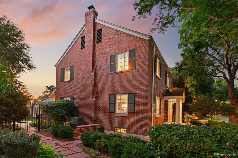 167 Bellaire St, Denver, CO 80220
