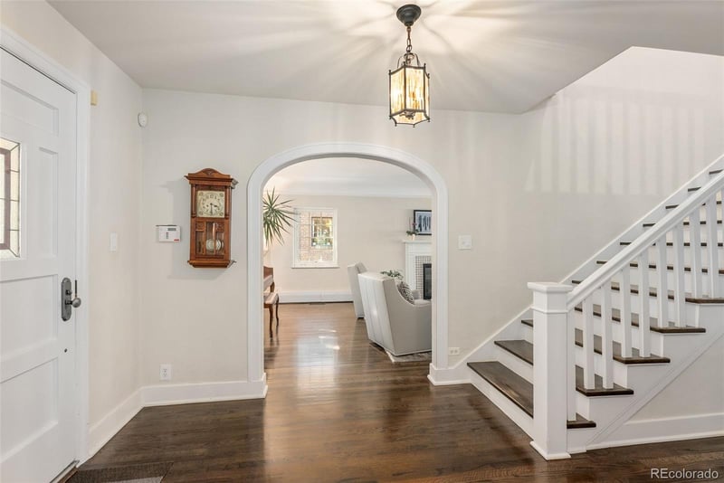 167 Bellaire St, Denver, CO 80220