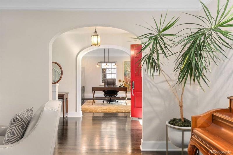 167 Bellaire St, Denver, CO 80220
