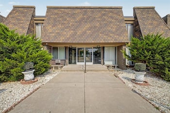 8330 Zuni St #208, Denver, CO 80221
