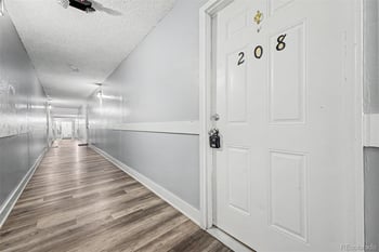 8330 Zuni St #208, Denver, CO 80221