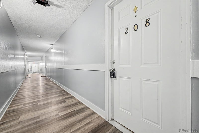 8330 Zuni St #208, Denver, CO 80221