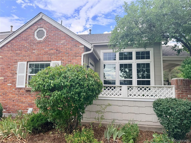 2906 Long Cir #A, Littleton, CO 80120
