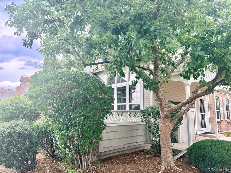 2906 Long Cir #A, Littleton, CO 80120
