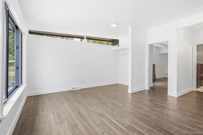 6139 S Broadway, Littleton, CO 80121