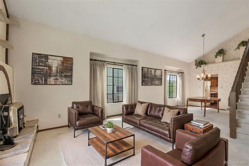 181 Del Oro Cir, Colorado Springs, CO 80919
