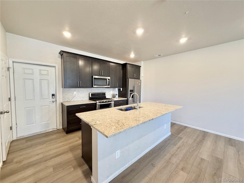 6569 Malaya St, Aurora, CO 80019